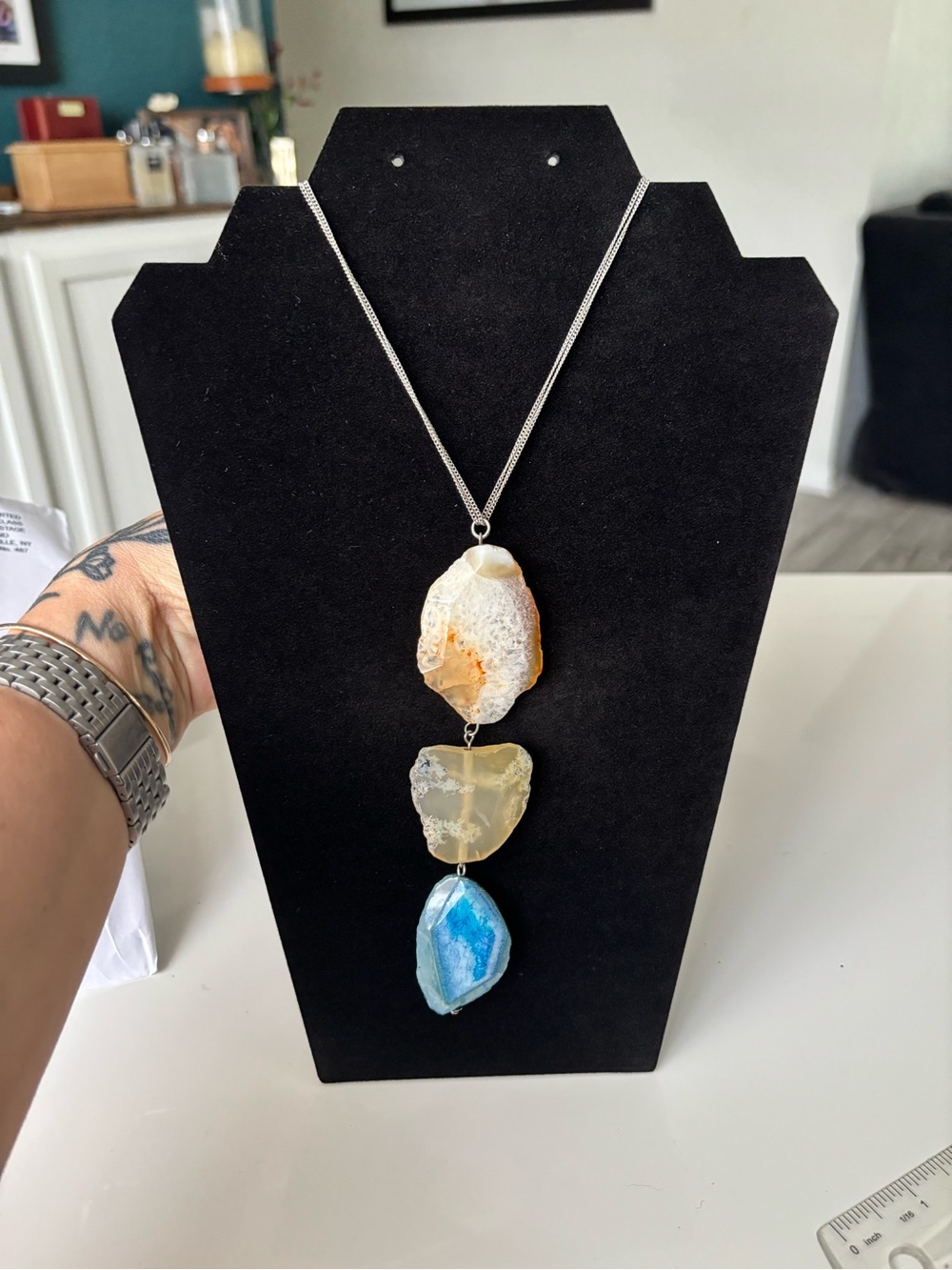 Elle Three-Stone Agate Pendant Necklace in White, Cream & Blue